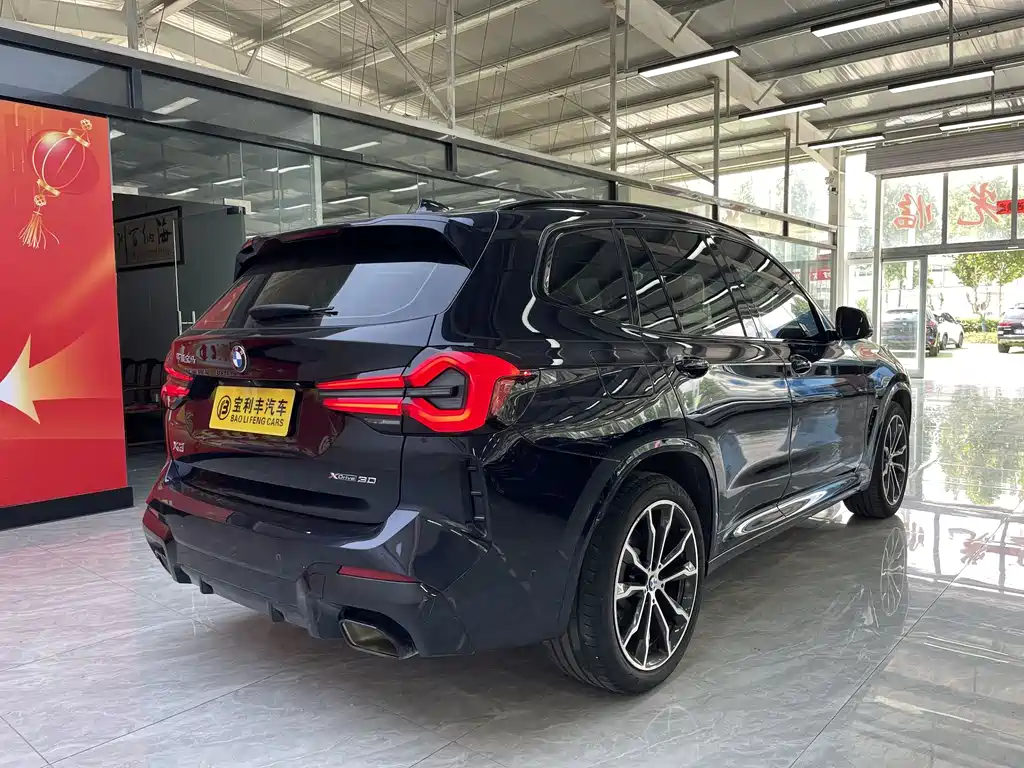 BMW X3 Facelift xDrive30 i Leading M Night Package