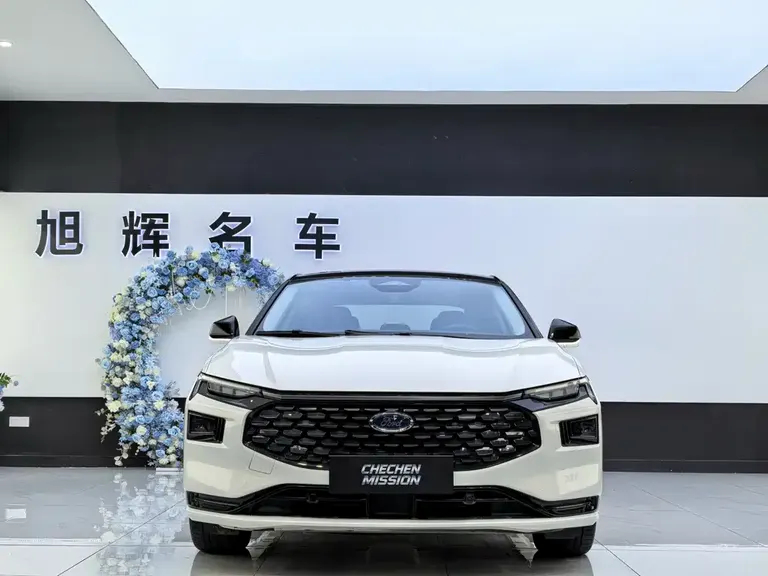 Ford Mondeo Facelift EcoBoost 245 Luxury