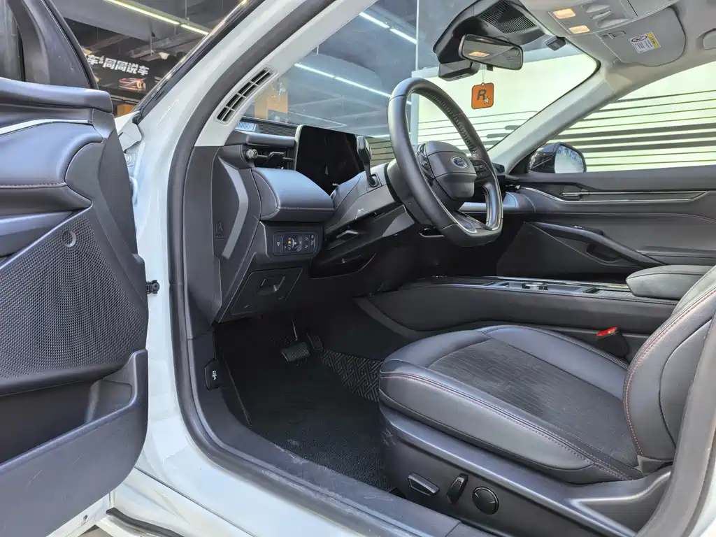 Mondeo Facelift EcoBoost 245 Luxury