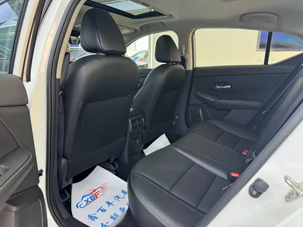 Sylphy Facelift 1.6 L CVT Smart Drive