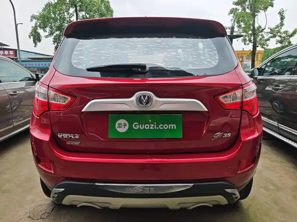 Changan CS35 1.6 L Auto Luxury CN-IV