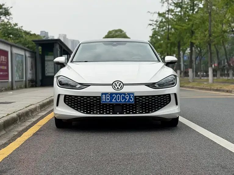 Volkswagen Lamando Lamando L 280 TSI DSG Spicy Cool
