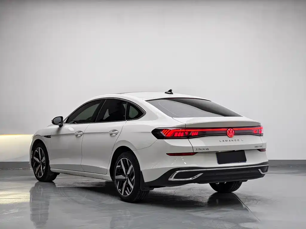 Lamando Lamando L 280 TSI DSG Spicy Cool