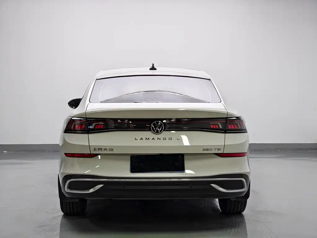 Lamando Lamando L 280 TSI DSG Spicy Cool