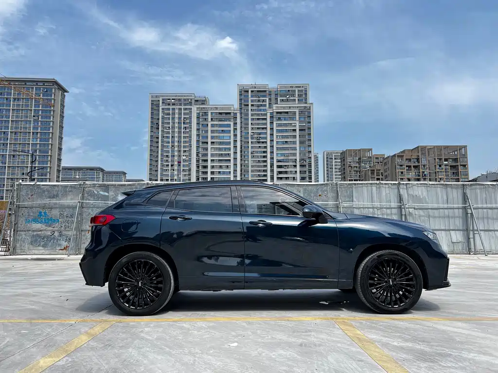 WEY VV7 NEV PHEV 2.0 T Flagship