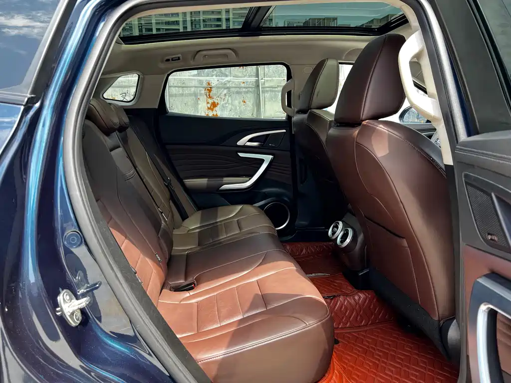 WEY VV7 NEV PHEV 2.0 T Flagship