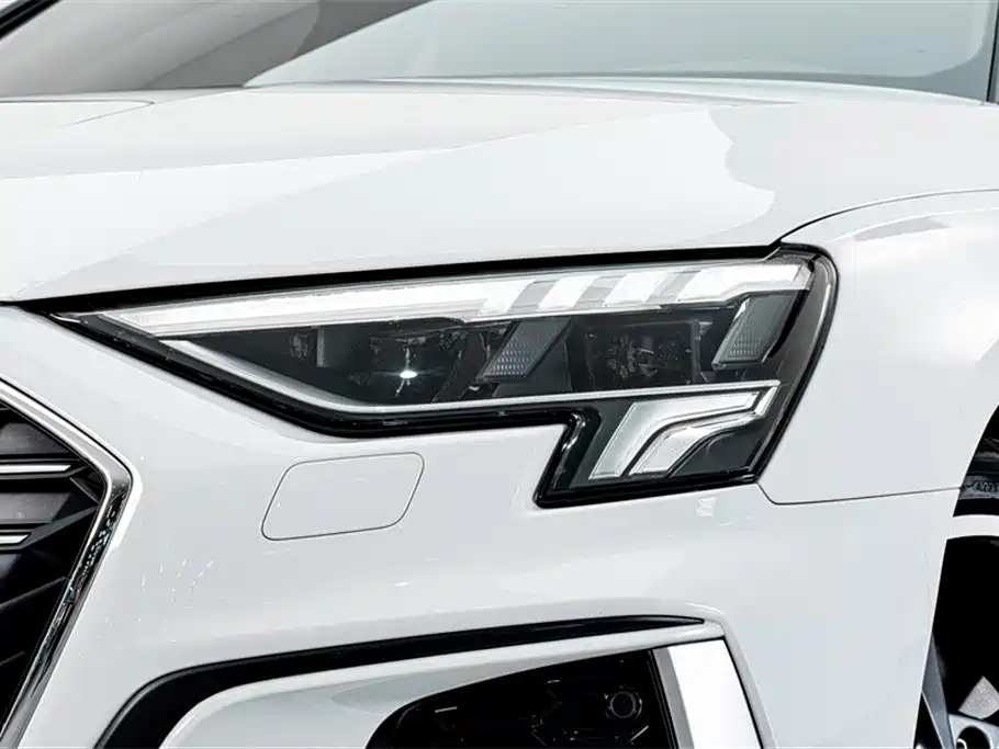 Audi A3 Sportback 35 TFSI Luxury Sport