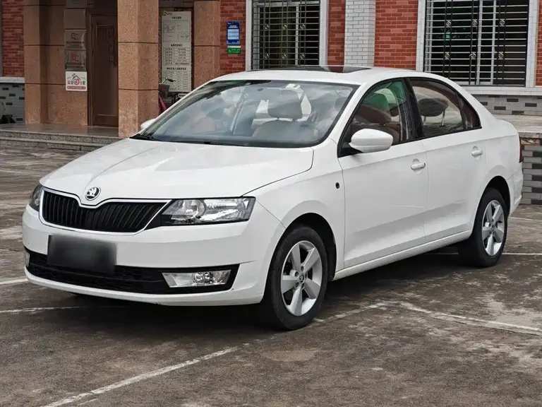 Skoda Rapid 1.6 L Auto Creation