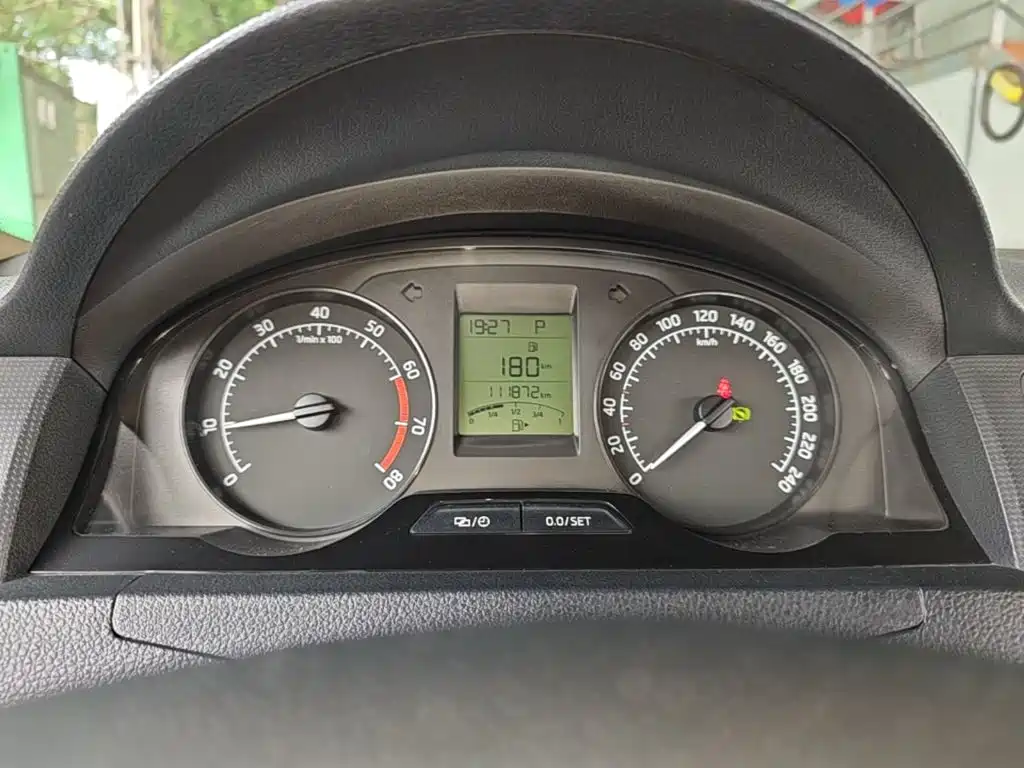 Rapid 1.6 L Auto Creation