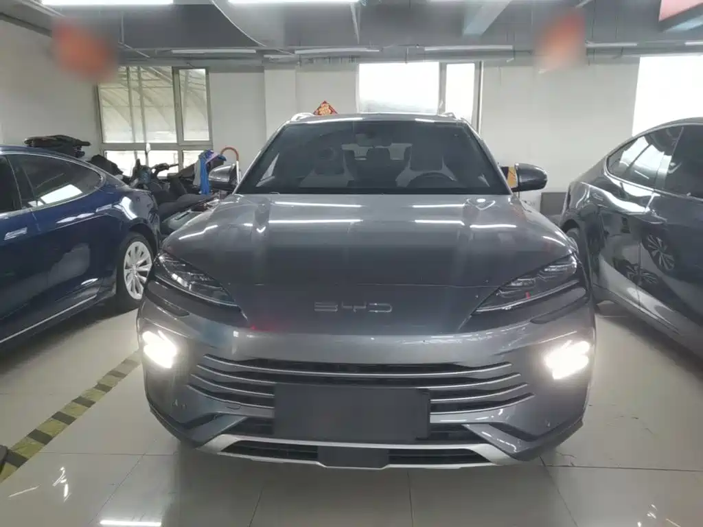 Song PLUS NEV Glory DM-i 71 km Luxury
