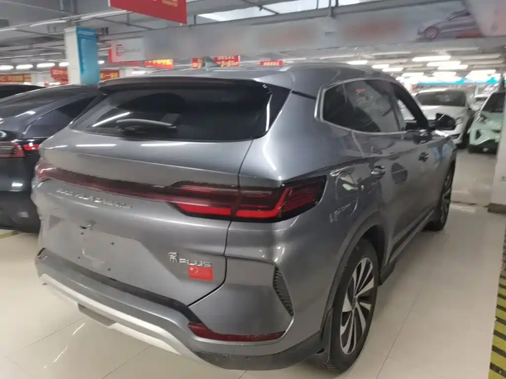 Song PLUS NEV Glory DM-i 71 km Luxury