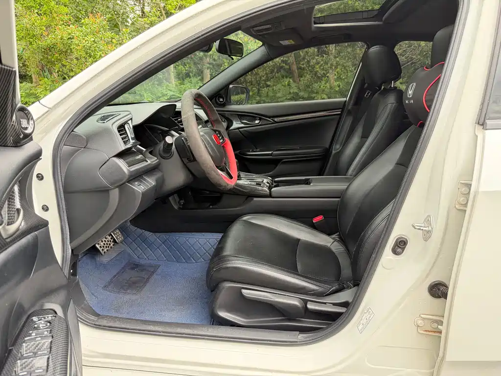 Civic HATCHBACK 220 TURBO CVT Trend Cool Control