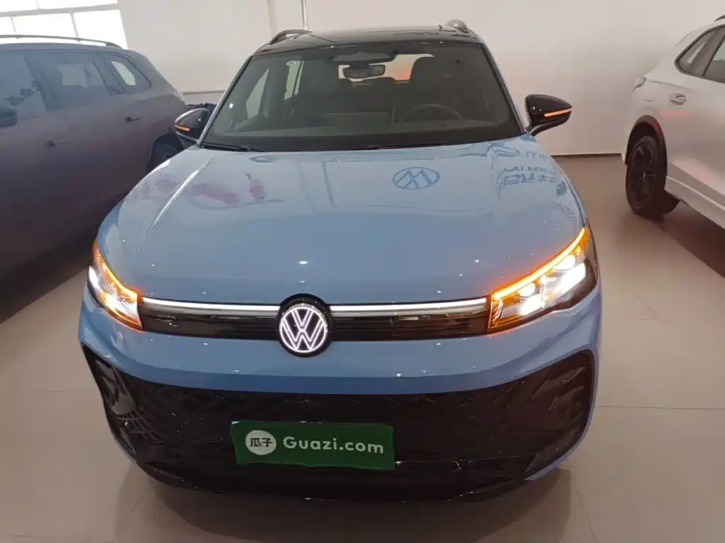 Tiguan L PRO 380 TSI 4 WD R-Line Smart Supreme