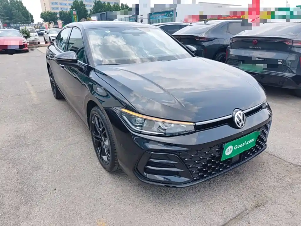Passat 帕萨特 2026款 Pro 380 TSI 星空龙尊版