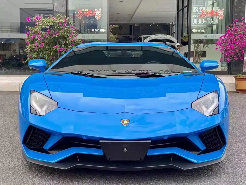 Aventador Aventador S