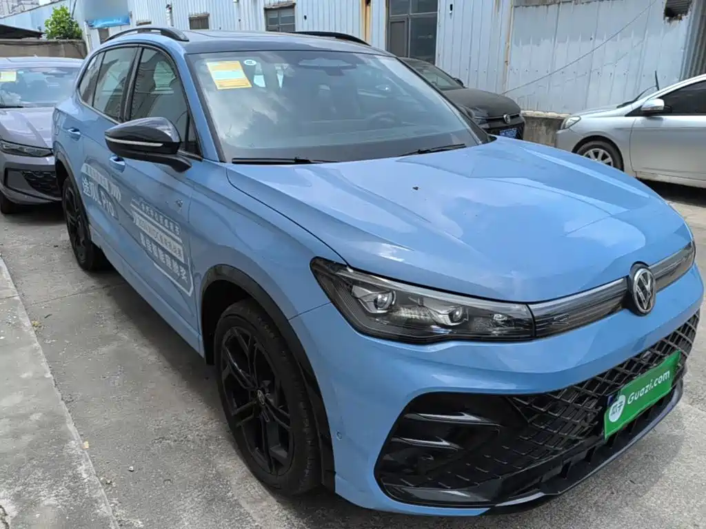 Tiguan L PRO 380 TSI 4 WD R-Line Smart Supreme