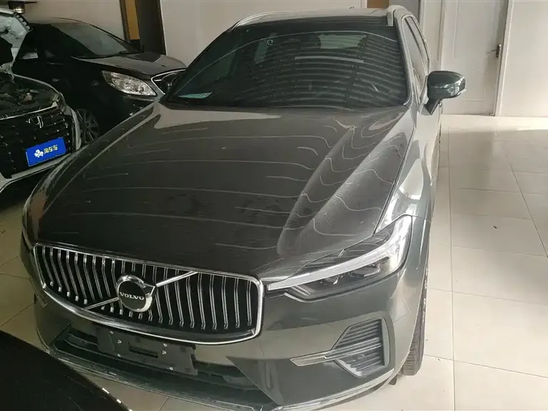 Volvo XC60 B5 4 WD Smart Vision Luxury
