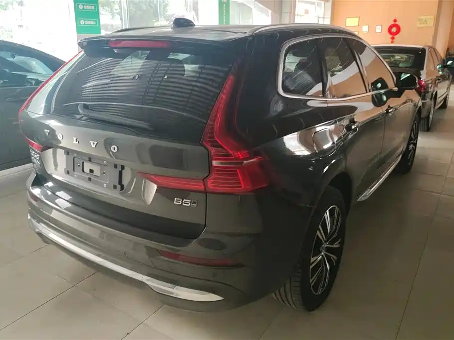 Volvo XC60 B5 4 WD Smart Vision Luxury