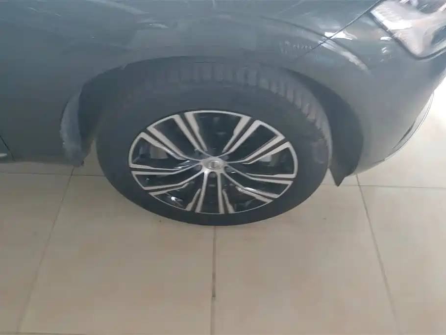 Volvo XC60 B5 4 WD Smart Vision Luxury