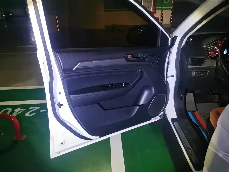 Haval H6 Blue Label Sport 1.5 T Auto 2 WD Elite