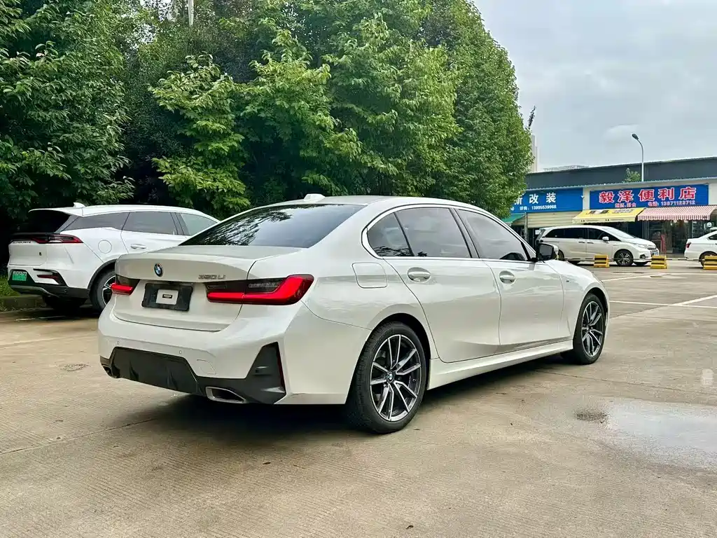 BMW 3 Series 320 Li M Sport Package
