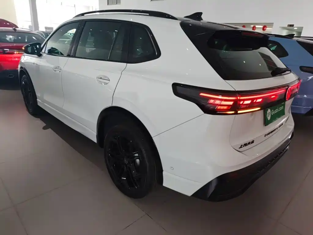 Tiguan L PRO 380 TSI 4 WD R-Line Smart Supreme