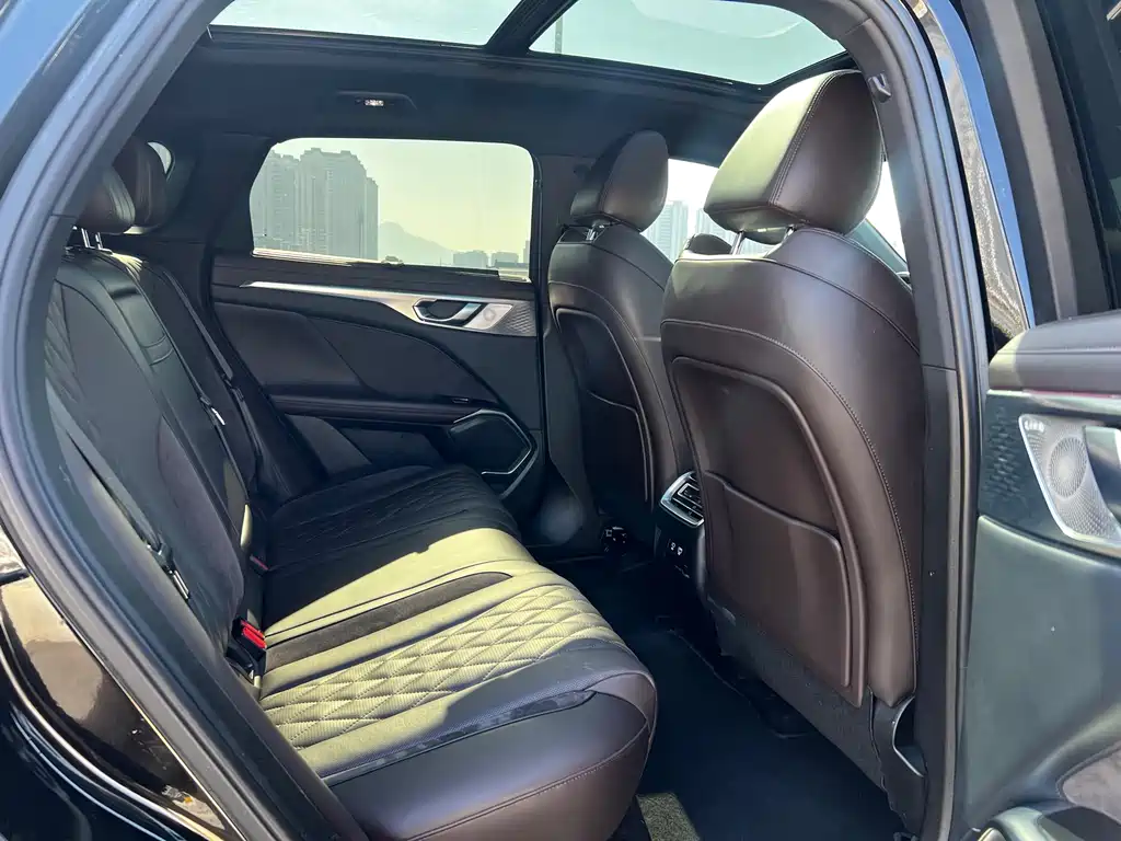 WEY Mocha 2.0 T 2 WD Pure