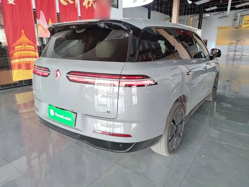 Denza N8 L Flagship