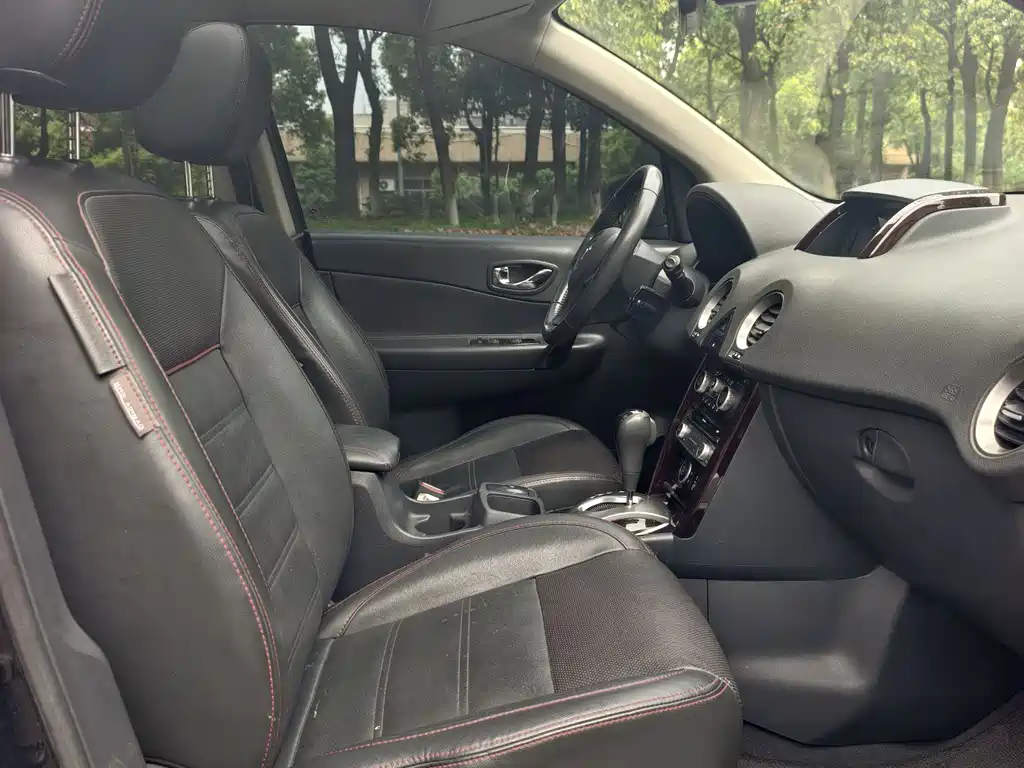Koleos (Import) 2.5 L 4 WD Sportway
