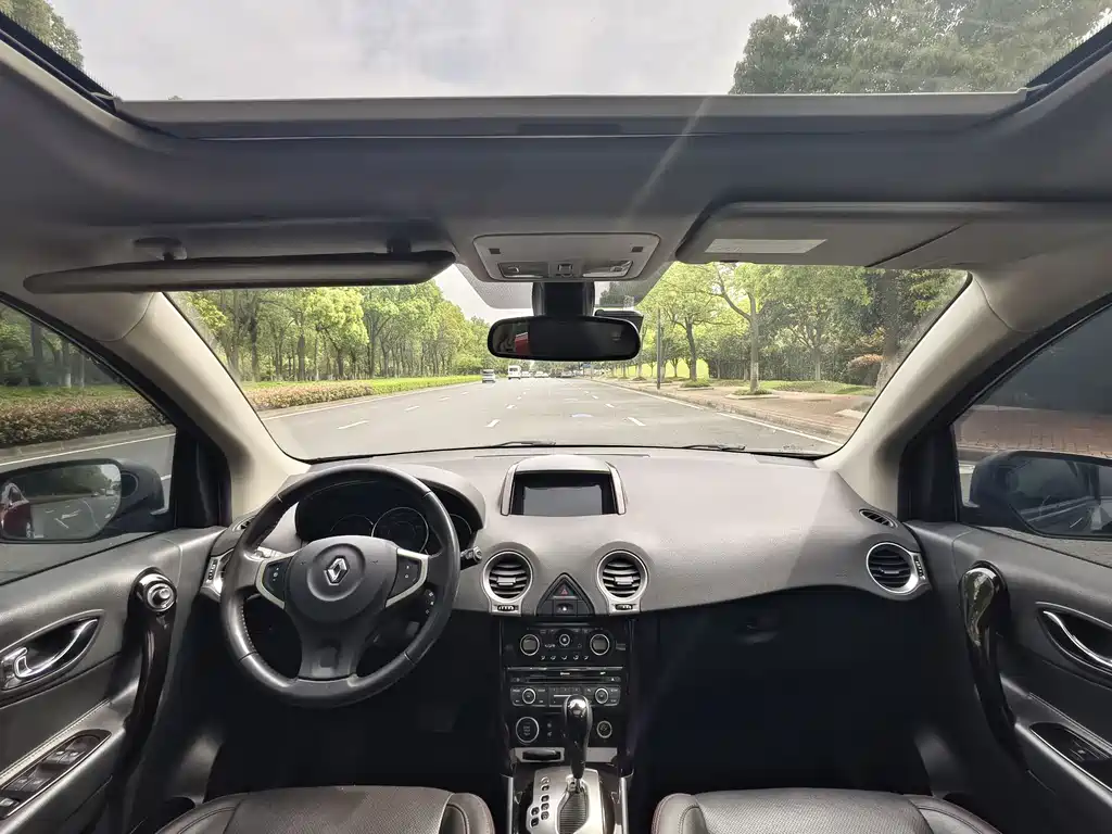 Koleos (Import) 2.5 L 4 WD Sportway