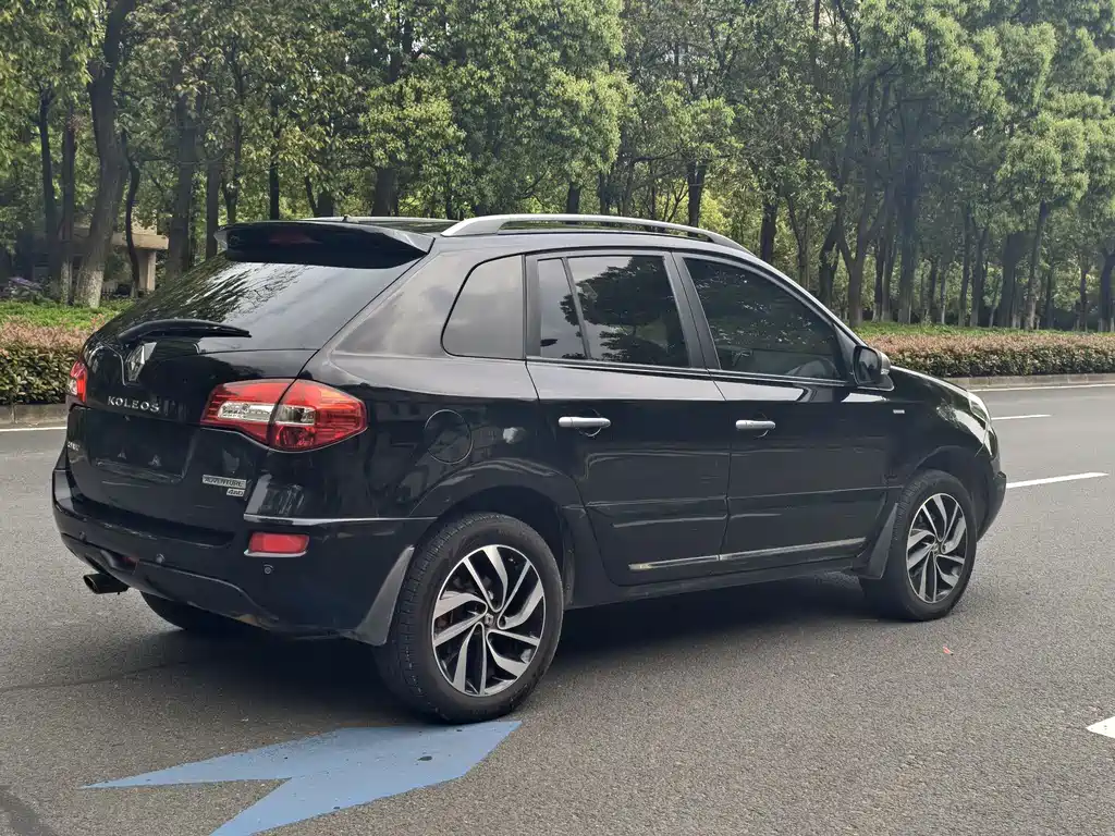 Koleos (Import) 2.5 L 4 WD Sportway
