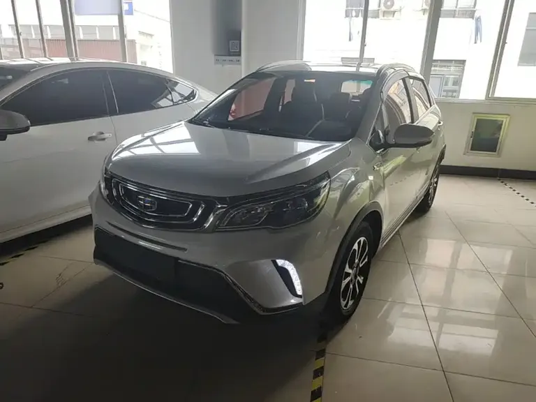 Geely Vision X3 1.5 L Auto Distinguished