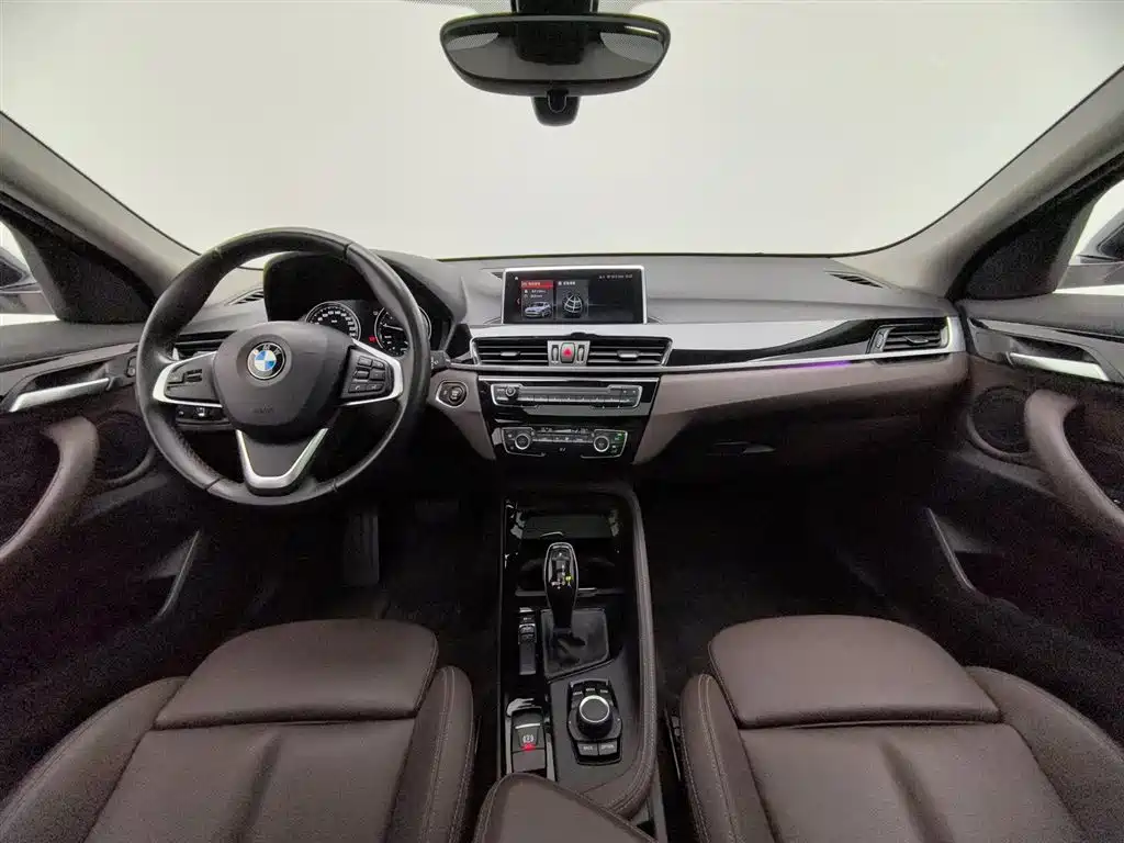 BMW X2 sDrive20 i M Offroad Package