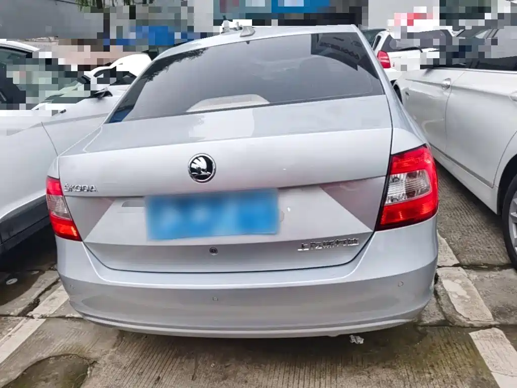 Rapid 1.6 L Auto Creation