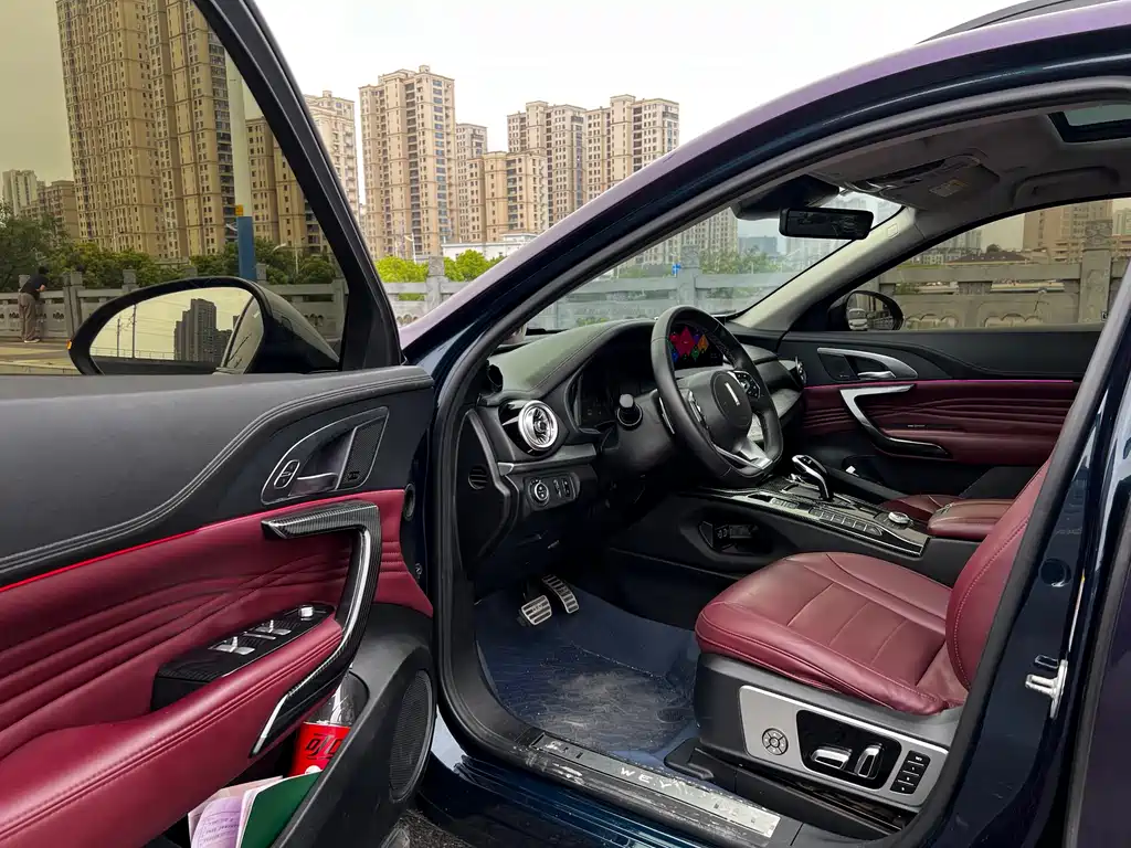WEY VV7 2.0 T Flagship