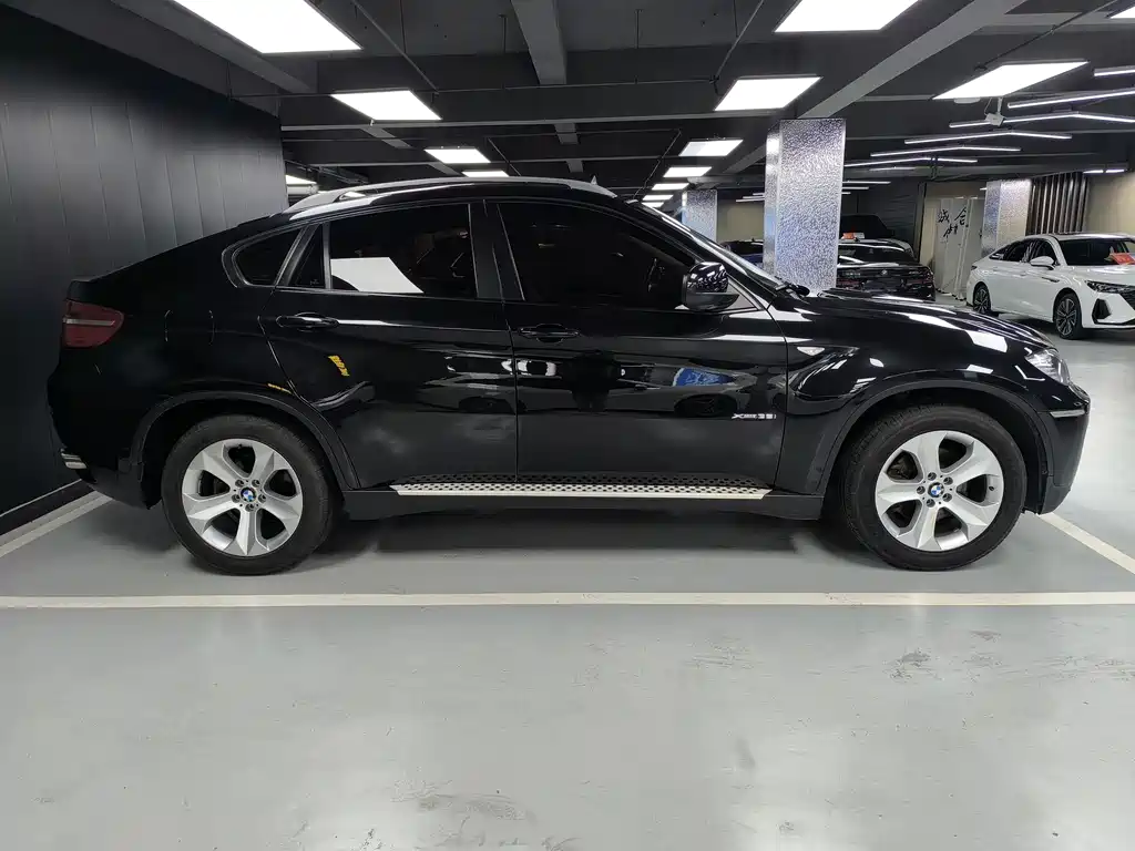 BMW X6 xDrive35 i