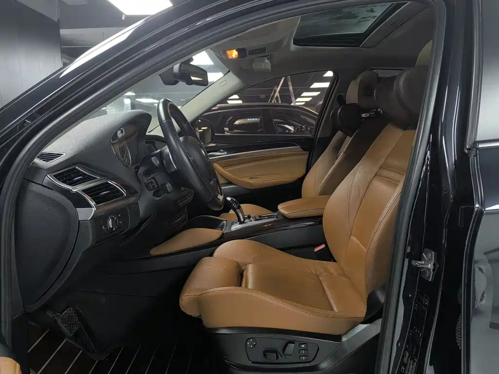 BMW X6 xDrive35 i