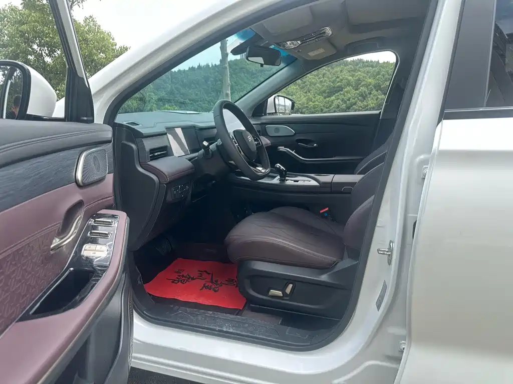 Jetour X90 PRO 1.6 T DCT Luxury 7-seat
