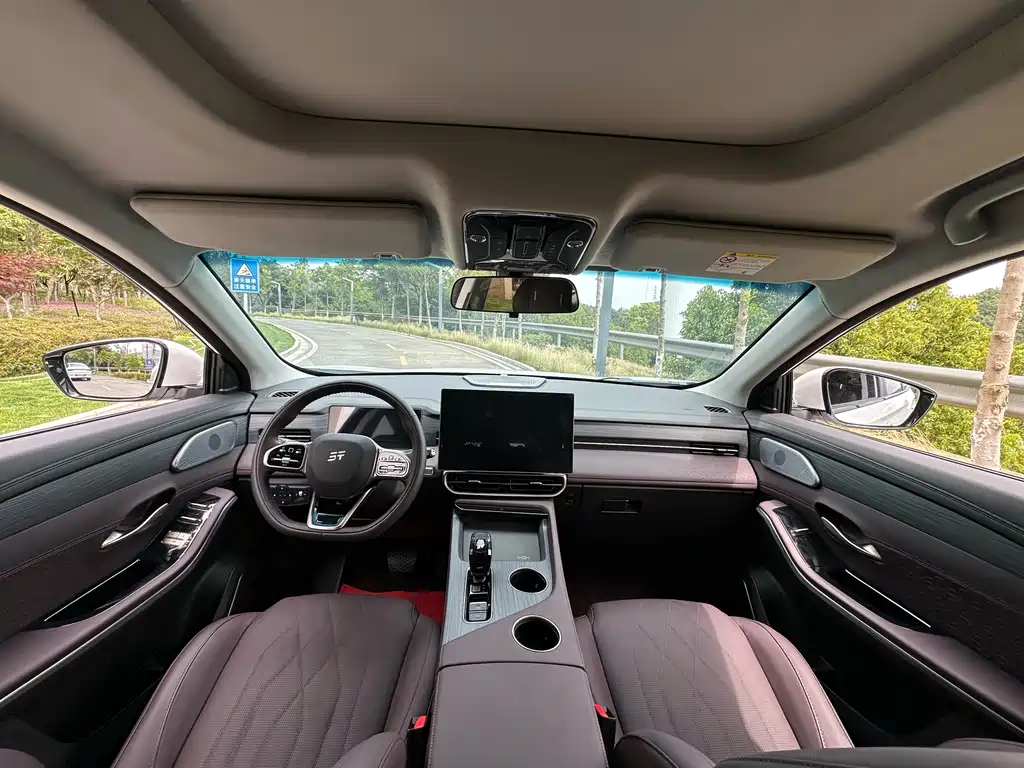 Jetour X90 PRO 1.6 T DCT Luxury 7-seat