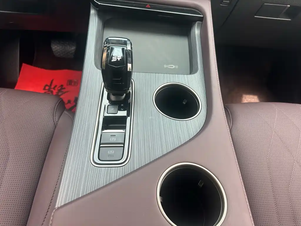 Jetour X90 PRO 1.6 T DCT Luxury 7-seat