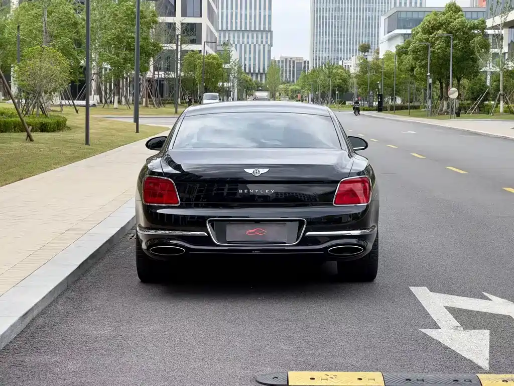 Flying Spur 6.0 T W12 Standard