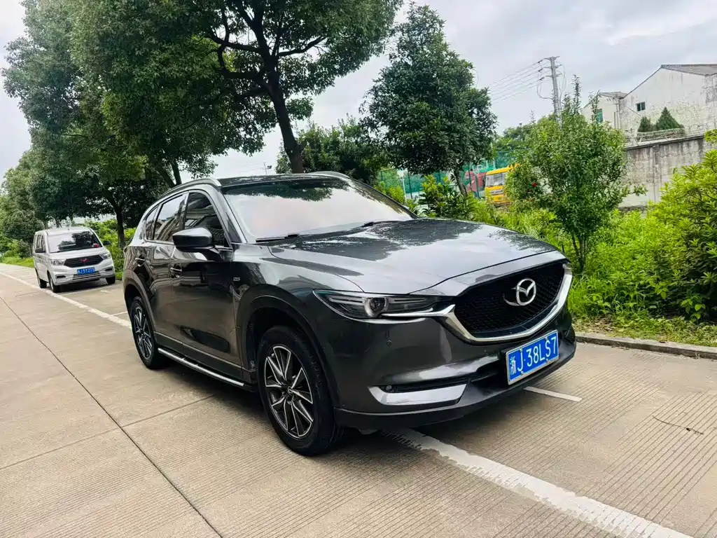 Mazda CX-5 Cloud Control 2.5 L Auto 2 WD Smart Supreme CN-VI