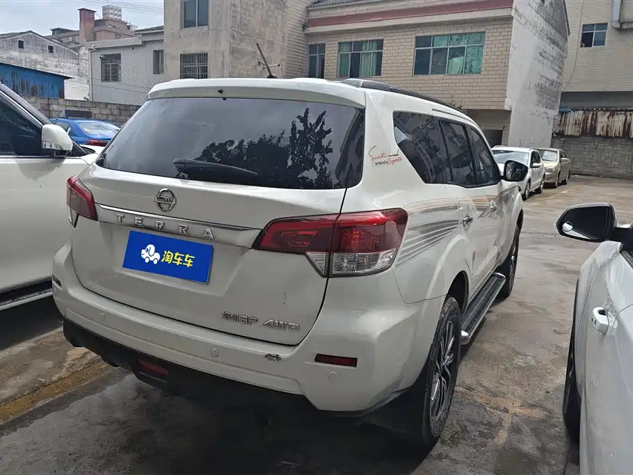Terra 2.5 L XL Upper 4 WD Auto 4 WD Luxury