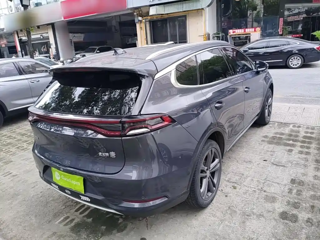 Tang 2.0 T Auto Flagship
