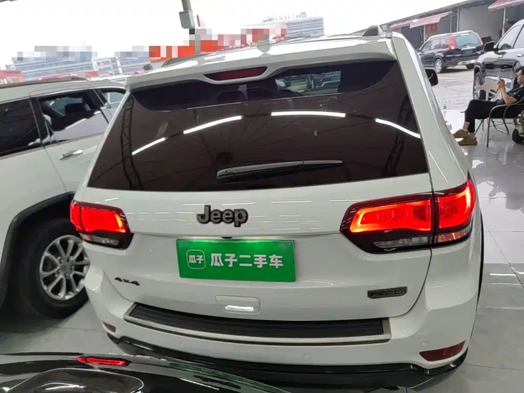 Grand Cherokee (Import) 大切诺基进口 2016款 3.6 L 75周年致敬版