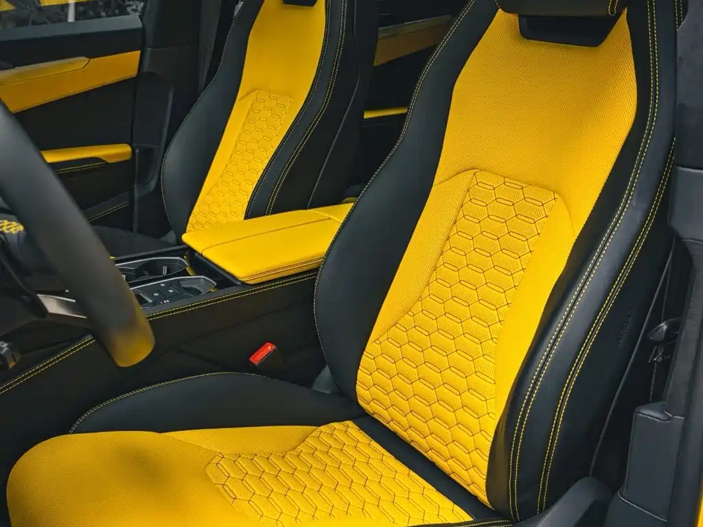 Urus 4.0 T V8