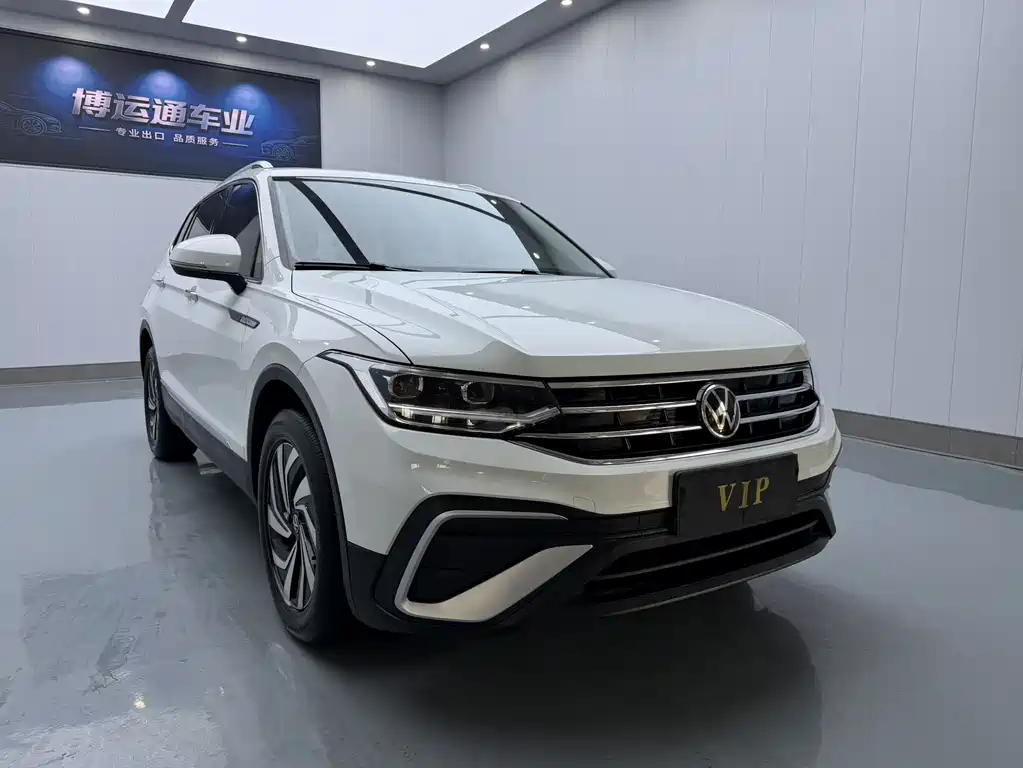 Tiguan L 280 TSI Auto 2 WD Trend Creative Limited