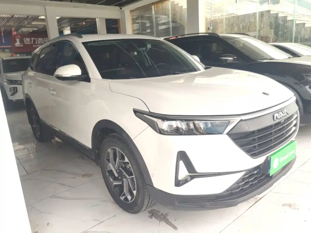 Dongfeng Fengshen AX7 PRO 1.6 T Auto Smart Drive