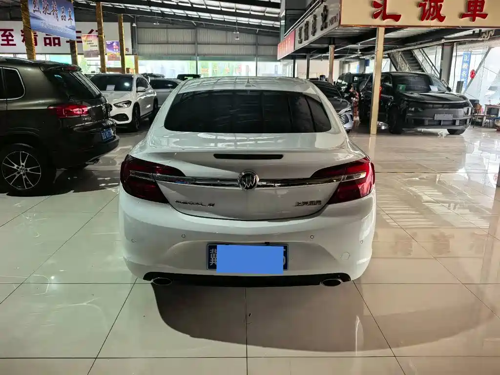 Regal 1.6 T Elite Tech