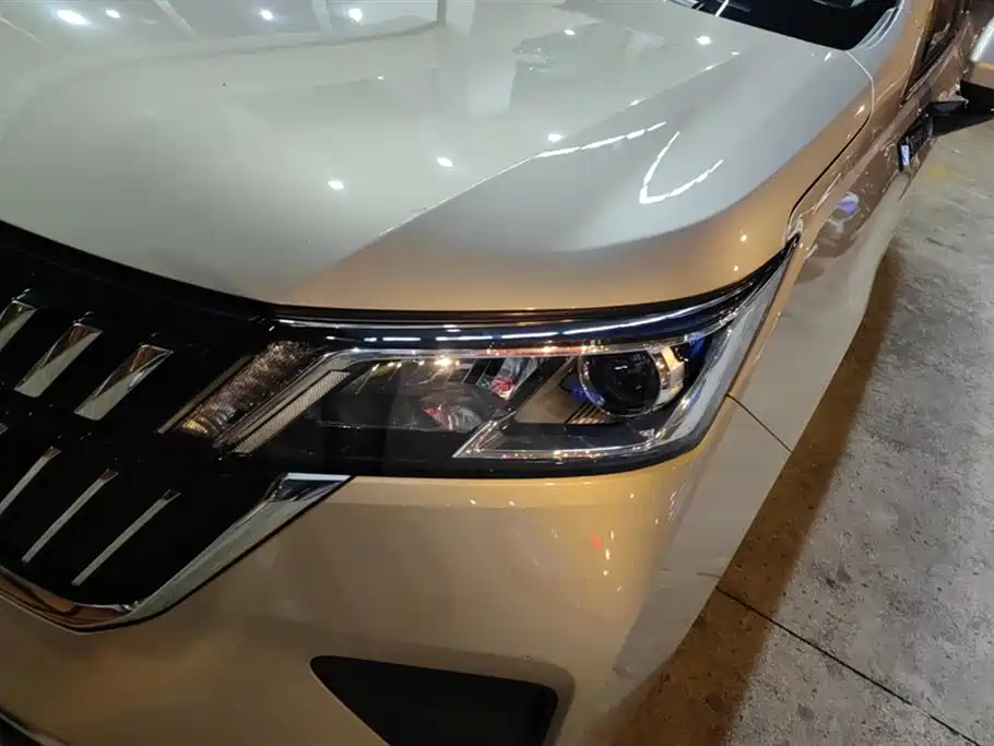 Wuling Jiachen 1.5 L Manual Light Enjoyment Comfort